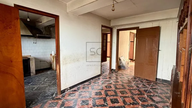Casa adosada, para reformar en Neda. — 8