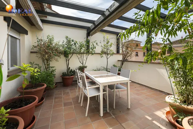 Ático en venta en La Zubia — 4