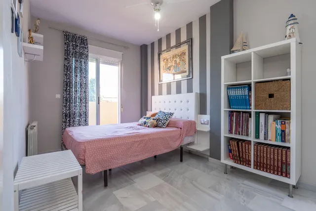 VIVIENDA UNIFAMILIAR ADOSADA EN OGIJARES — 31