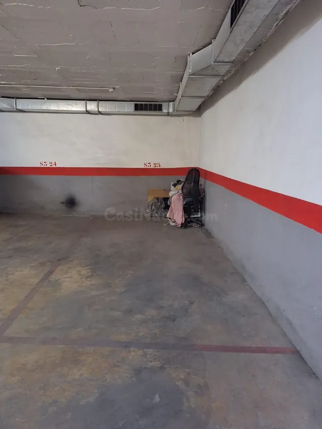 PARKING EN CALLE SANT FERRAN - foto 3