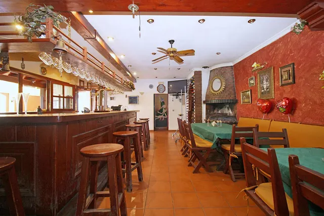 Bar 320m² en venta - Marbella — 7