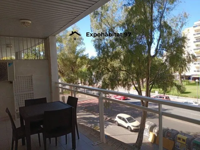 OPORTUNIDAD EN SALOU! CON LICENCIA TURISTICA EN EL EDIFICIO  - foto 4