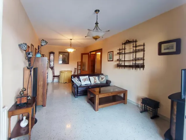 Oportunidad en Pontevedra centro con ascensor y exterior — 9