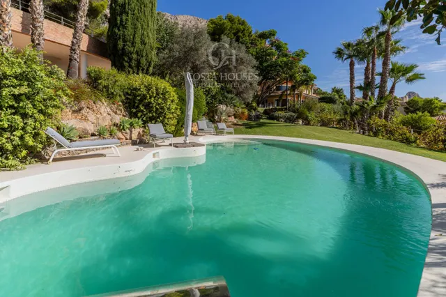 Villa prestige · magníficas vistas al mar y elegancia en parcela llana en Altea hills — 7