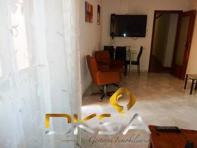 160 m2, terraza, chimenea y estancias de las que ya cuesta encontrar — 9