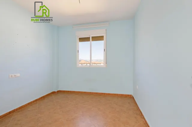 ¡Casa pareada con patio privado en Cijuela! Granada — 15