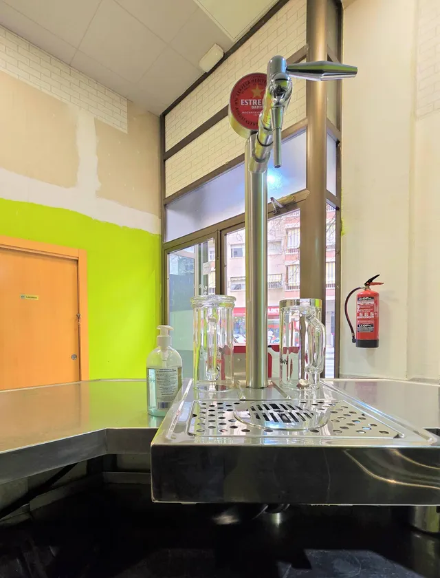 BAR / CAFETERÍA  EN ALQUILER EN ZONA CENTRO DE REUS — 11