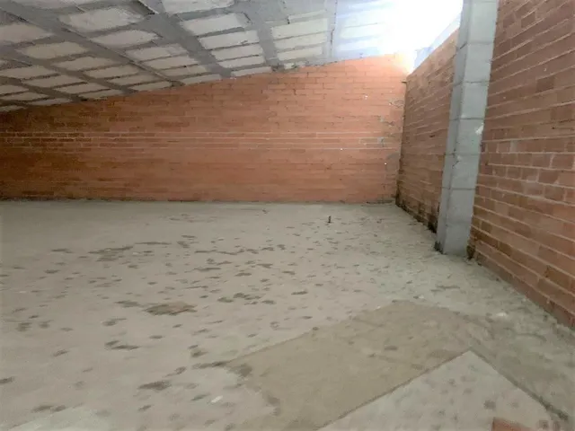 LOCAL A LA VENTA EN MARÍA AUXILIADORA — 5