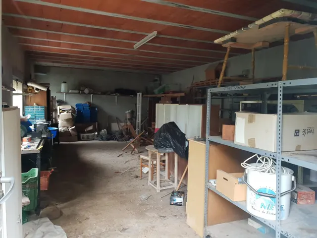 EXCELENTE CHALET A 2 MINUTOS DE PETRER — 21