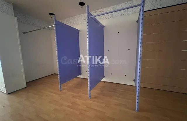 Local comercial disponible en Ontinyent. - foto 3
