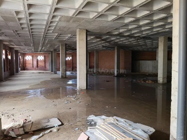 CASABANCO VENDE GRAN LOCAL COMERCIAL EN MONESTERIO. - foto 4
