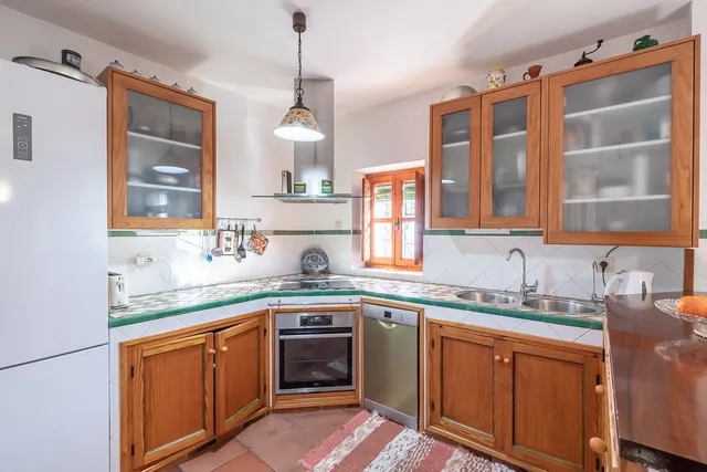 Casa reformada en el Camino del Sacromonte — 6