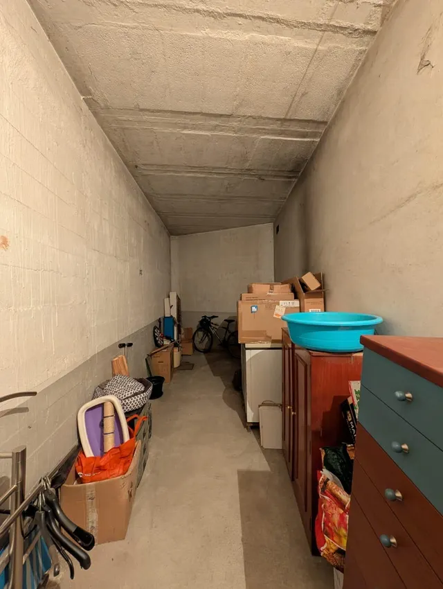 Piso de 4 habitaciones con garaje y 2 trasteros, Vigo. Ref P476 — 14
