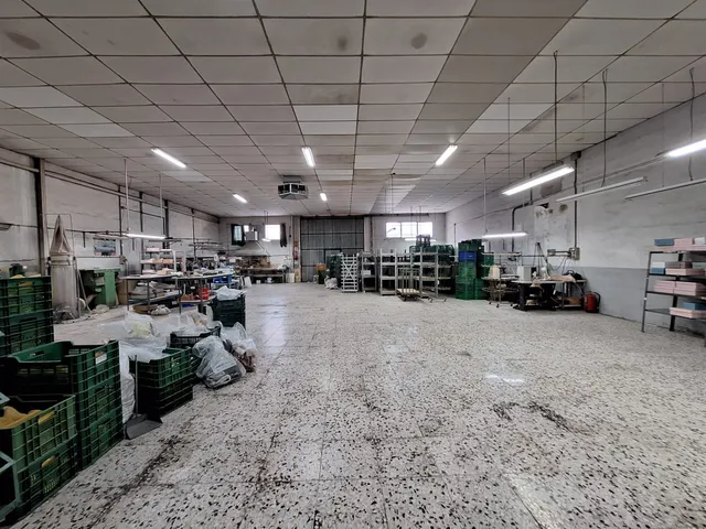 ¡OPORTUNIDAD ÚNICA! Espectacular nave industrial en La Hoya - foto 5