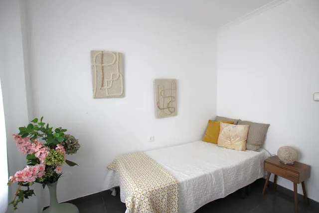 Vivienda en Benalmádena Costa a 50 metros de la playa, con vistas al mar — 23