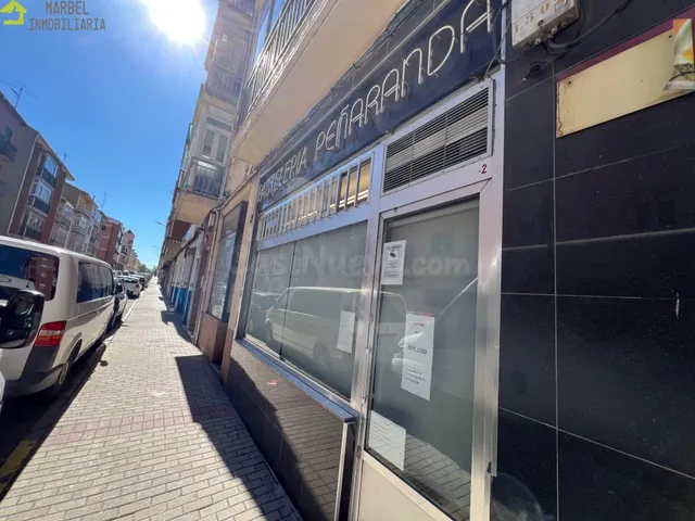 Local - Pastelería en Calle Rufino Martín, Ávila - foto 2