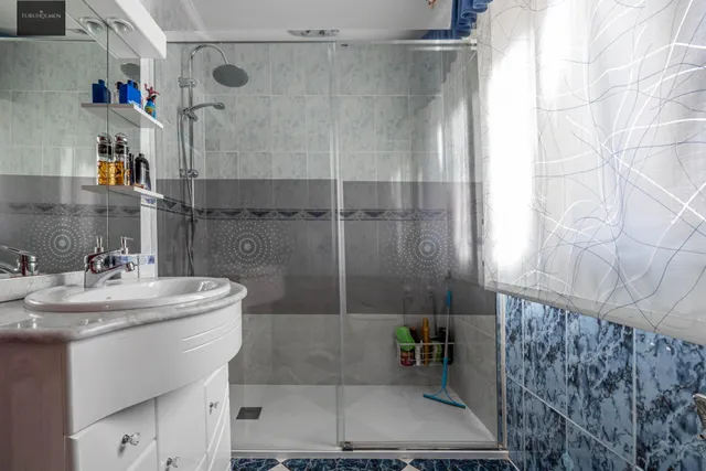 MAGNIFICA CASA EN LAS GABIAS — 36