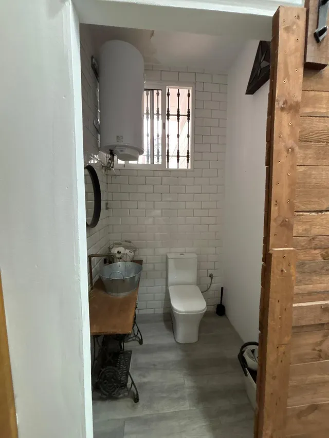 En venta casa a reformar en el centro histórico de San Roque, con local incluido — 33