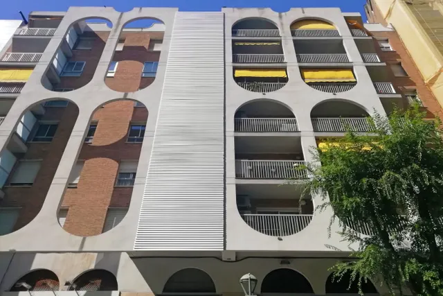 Excelente vivienda en pleno centro de la ciudad, amplitud y luminosidad asegurada ! — 33