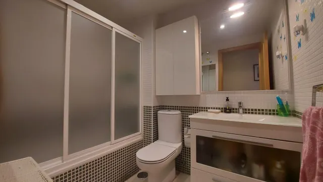 Piso 4 habitaciones 110m² en alquiler - El Cónsul-El Romeral — 12