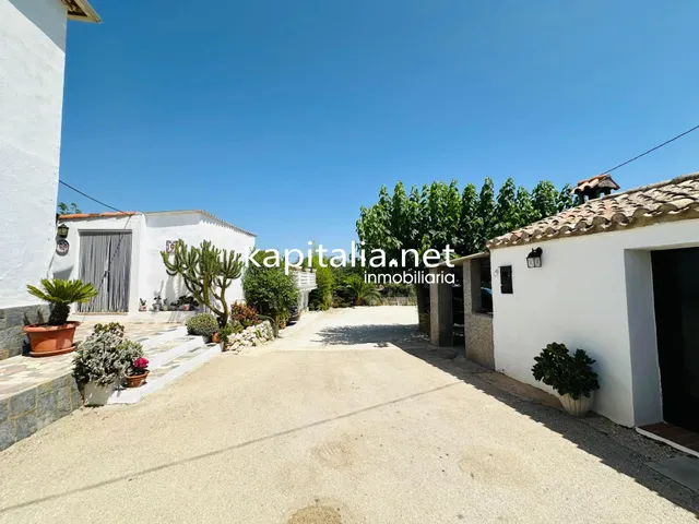 Chalet en venta en Ontinyent — 50