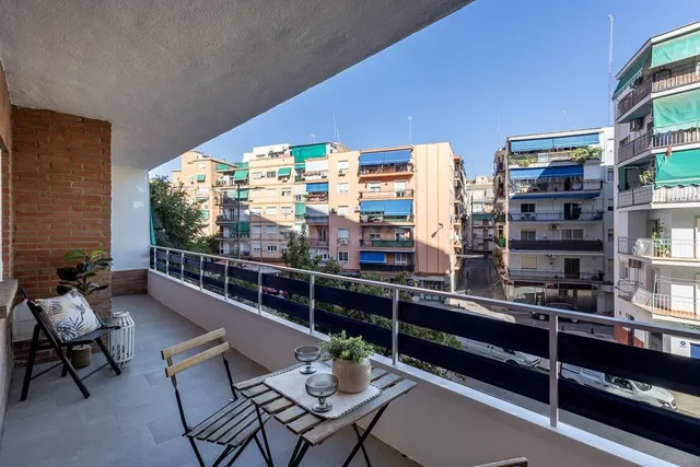 PISO REFORMADO JUNTO AVENIDA CADIZ - foto 4