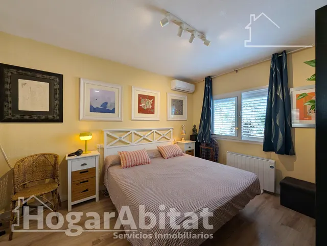 ¡Cerca del mar! Precioso Adosado reformado en residencial, con solarium, piscina comunitaria y garaje — 39