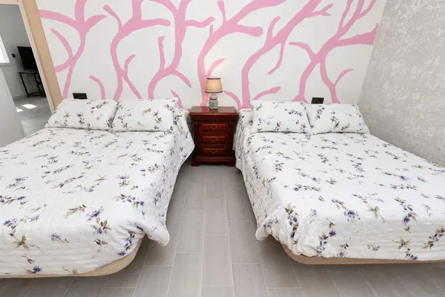 Casa reformada con piscina en parcela de 2.500 m2 (urbano y rústico) — 32