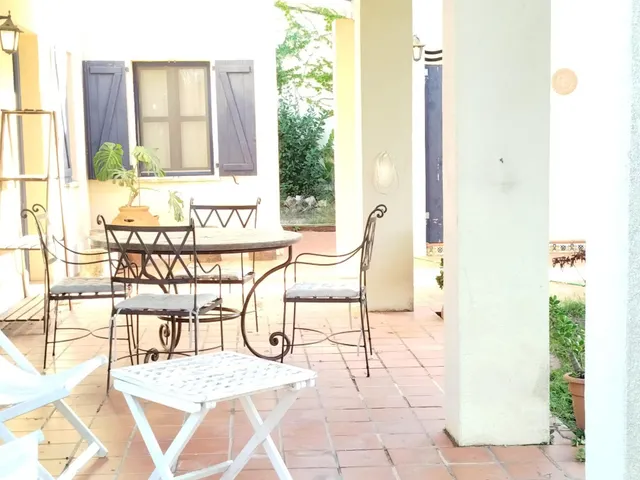 ALQUILER CASA INDEPENDIENTE PARA DISFRUTAR EN FAMILIA EN MASÍA DE TRAVER – RIBA-ROJA DE TÚRIA — 6