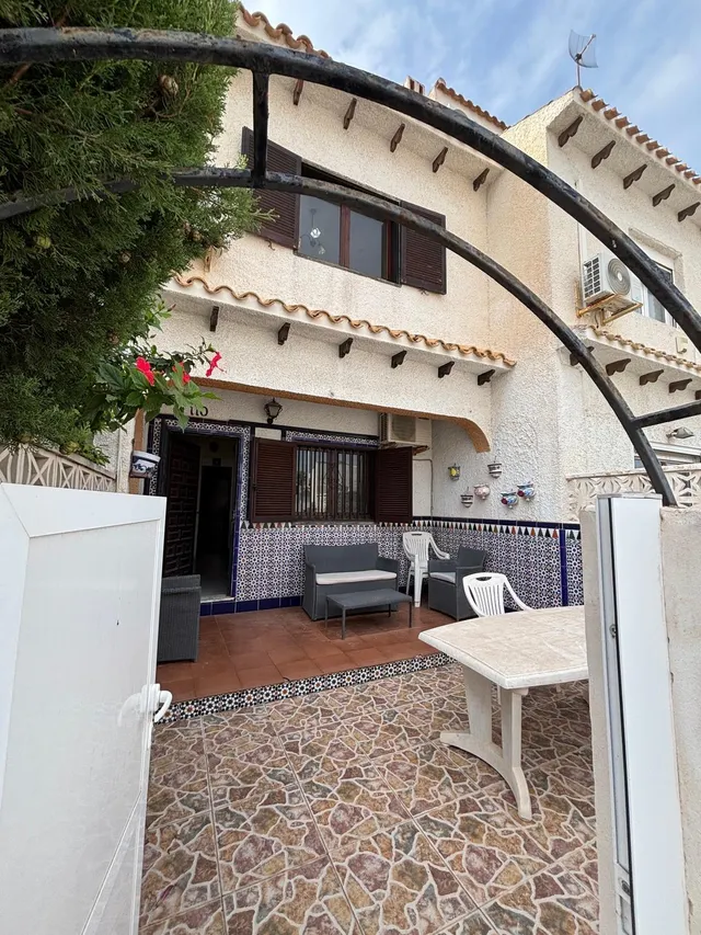 Encantadora vivienda de 2 dormitorios con amplias zonas exteriores – en zona los Frulates — 21