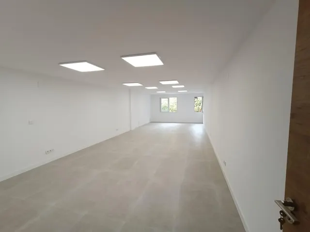 ALQUILER LOCAL TOTALMENTE REFORMADO EN BENALUA — 20
