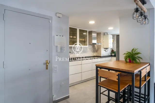 Piso con solárium en Gavà Mar — 15