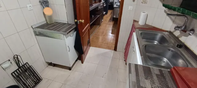 VENTA DE LOCAL Y NEGOCIO DE HOSTELERÍA CON LICENCIA VIGENTE EN ZAMORA ZONA CENTRO/TRES CRUCES... — 8