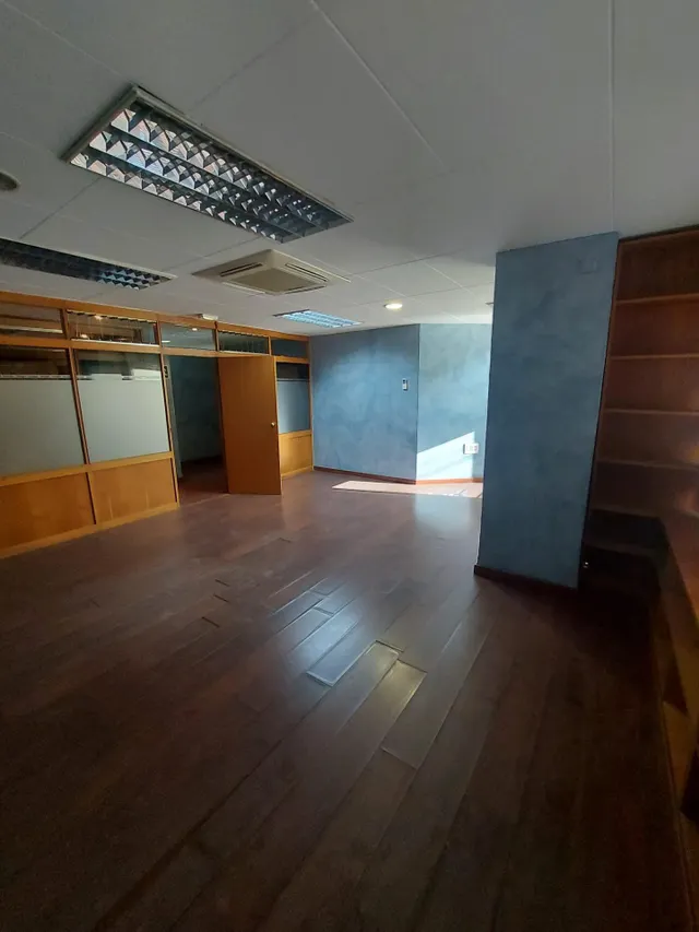 SE VENDE LOCAL DE OFICINAS EN EL CENTRO DE MURCIA — 5