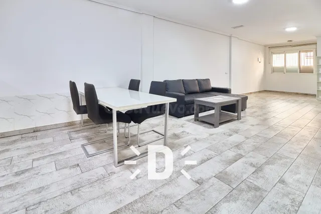 SE VENDE BAJO VIVIENDA EN BENETUSSER - foto 2