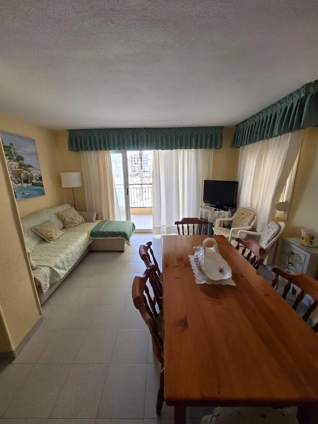 MAGNIFICA VIVIENDA EN PRIMERA LINEA DE PLAYA Y CON PISCINA COMUNITARIA, IDEAL PARA VIVIR TODO EL AÑO — 6