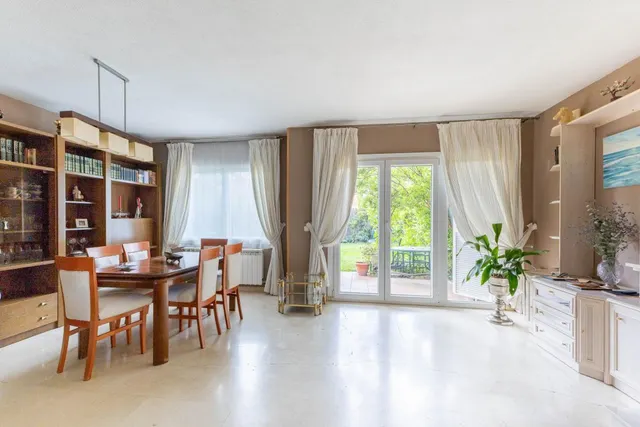 Maravilloso adosado en la mejor ubicación de la prestigiosa urbanización de Felipe II — 8