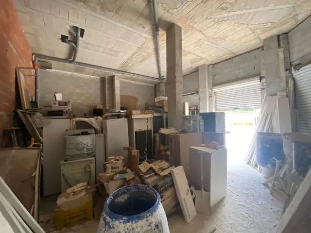 Local comercial 1 habitación 84m² en venta - Pueblo 5 — 6