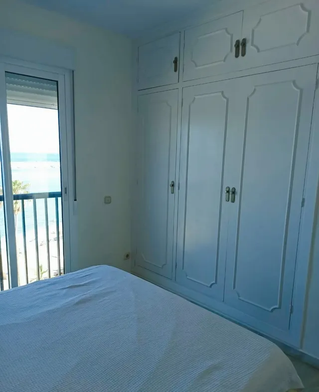 Fuengirola - Primera Línea de Playa - Piso 3 Dormitorios - Terraza — 18