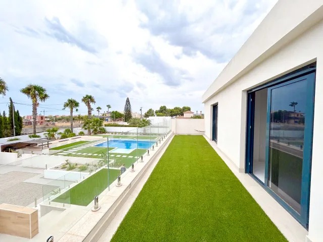Villa 8 habitaciones 377m² en venta - Pueblo 8 — 7