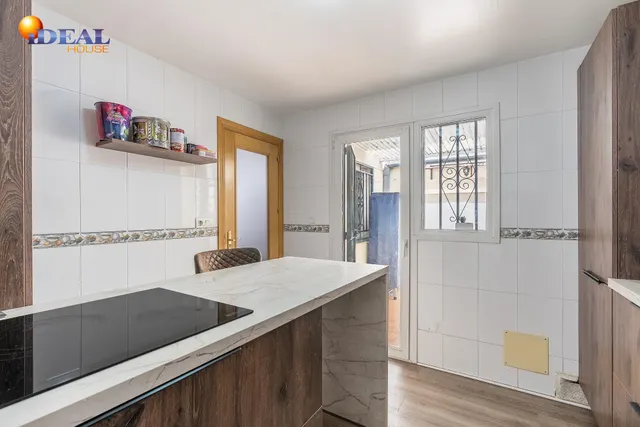 ¡oportunidad! casa junto a estación de autobuses — 12