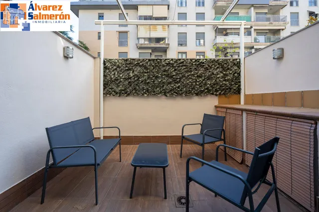 Apartamento tipo loft con garaje incluido y piscina en zona Parque Lagos — 10