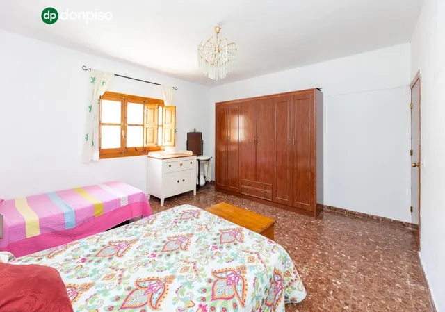 Chalet en zona residencial de Deifontes — 12