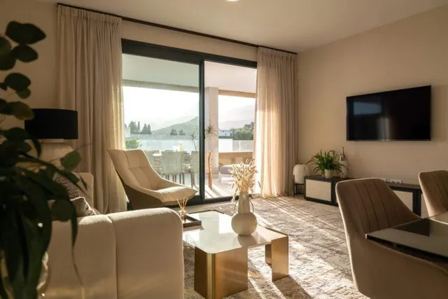 Piso de Lujo de 2 DORM. a ESTRENAR!! amplia TERRAZA y VISTAS AL MAR!!! Los Monteros, MARBELLA — 7