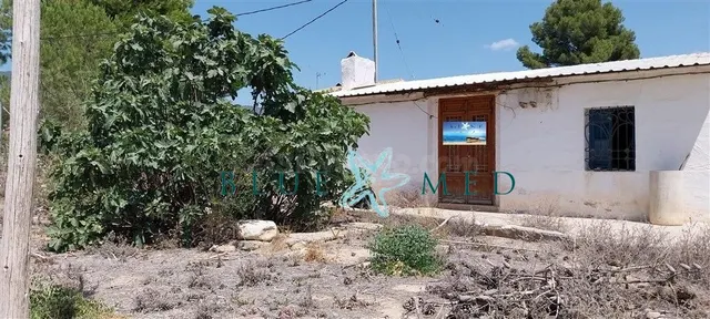 casa de campo para refomar en zona muy bella - foto 2