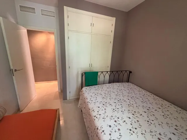 Chalet en Chiclana: amplitud, comodidad y calidad de vida — 32