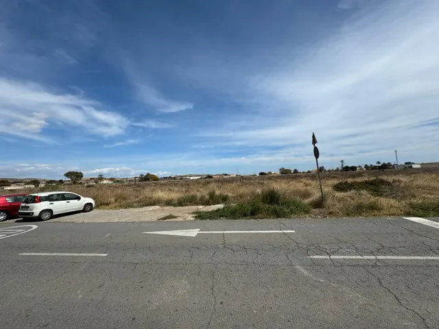 SUELO URBANO - PRÓXIMA URBANIZACIÓN cerca IFA — 2