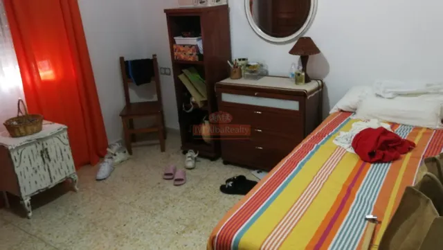 SE VENDE CASA CON TERRENO DE MÁS DE 3000 MTS EN LA URB. OJOS DE SAN JORGE JUNTO A LOS PRADOS — 27