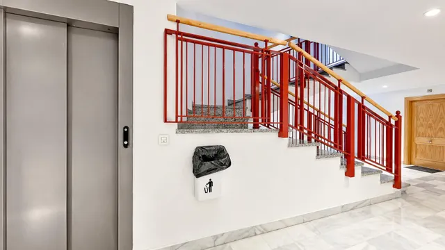 Bonito piso exterior y luminoso de dos dormitorios, baños y aseo en Albolote junto al metro y con plaza de garaje — 27