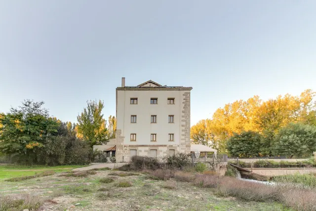 Urbis te ofrece un edificio, en venta en la Moretona, Ciudad Rodrigo, Salamanca. — 3